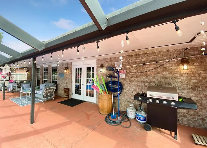 Still Waters, Pool, Great For Families! * Pensacola
