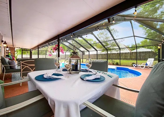 Holiday home Still Waters, Pool, Great For Families!